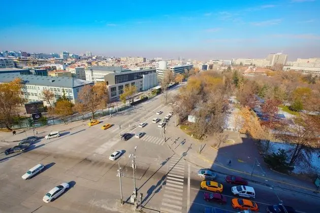 Deluxe İki Ayrı Yataklı Oda, 2 Tek Kişilik Yatak, Park Manzaralı (Park View)