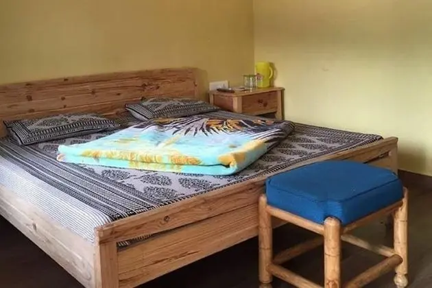 Dört Kişilik Oda, 2 Çift Kişilik Yatak, Sigara İçilmez