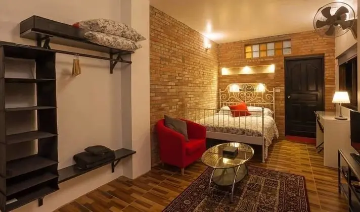 1 BR Serenity Studio Apartment