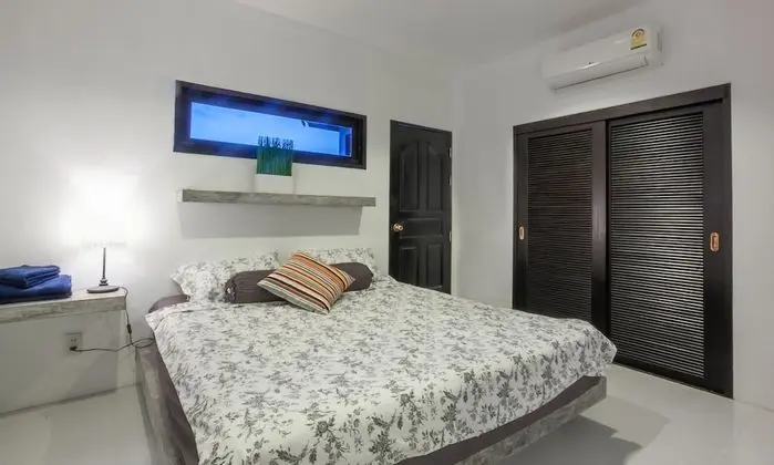 Penthouse Pool Apartment -2 Double Beds