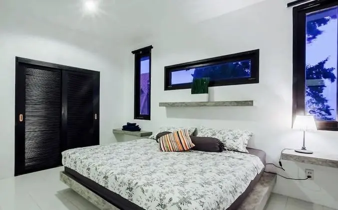 Penthouse Pool Apartment -2 Double Beds