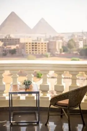 Superior Tek Büyük veya İki Ayrı Yataklı Oda (Pyramids View)