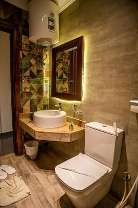 Tek Büyük veya İki Ayrı Yataklı Oda, Şehir Manzaralı