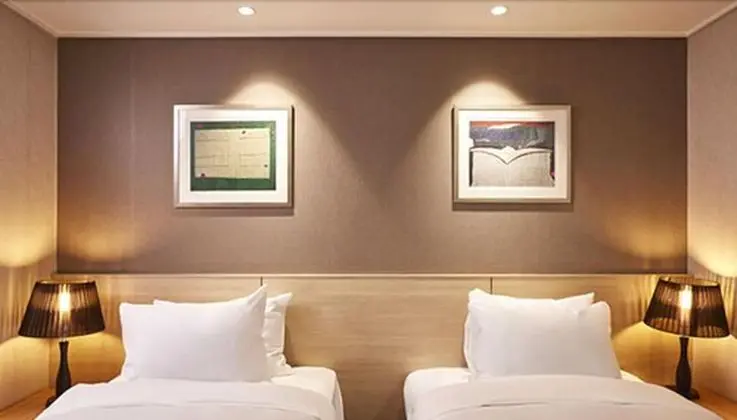 İki Ayrı Yataklı Oda