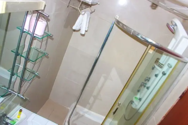 Basic Tek Büyük Yataklı Oda