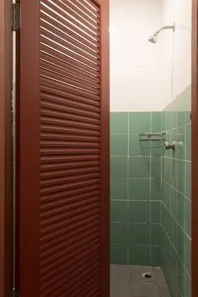 Private Mix Dorm