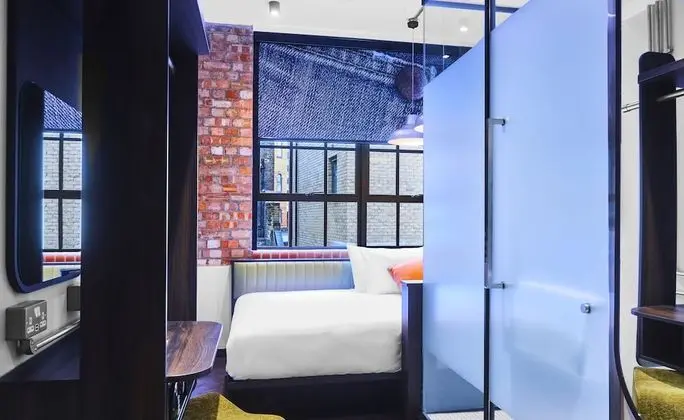 Pocket Room