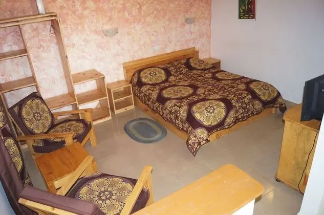 Tek Büyük Yataklı Oda