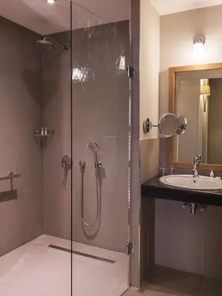 Luxury Üç Kişilik Oda