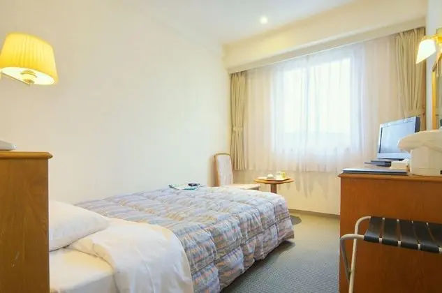 Tek Kişilik Oda, Sigara İçilmez