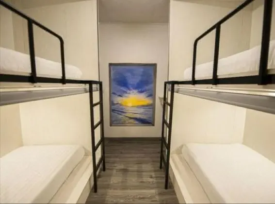 Economy Dört Kişilik Oda, Ortak Banyo