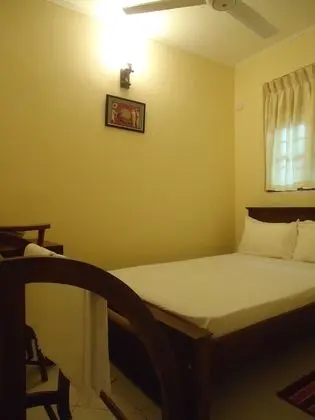 Comfort Tek Büyük Yataklı Oda, 1 Büyük (Queen) Boy Yatak, Sigara İçilmez
