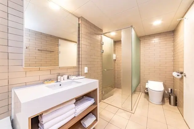 Premium Family Suite With Loft 1602