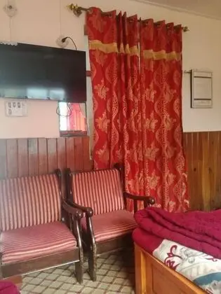 Deluxe Üç Kişilik Oda