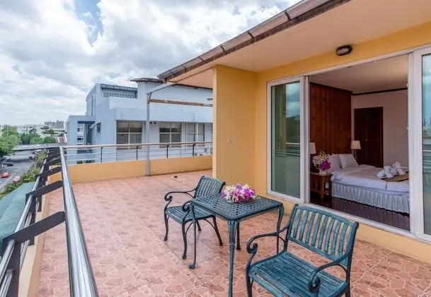 Deluxe Oda, Balkon, Şehir Manzaralı