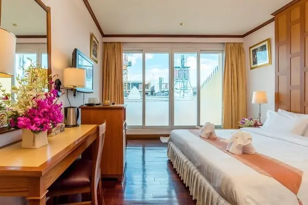 Deluxe Oda, Balkon, Şehir Manzaralı
