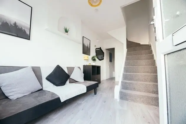 Ev (1 Bedroom)