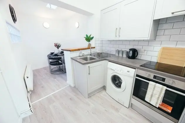 Ev (1 Bedroom)