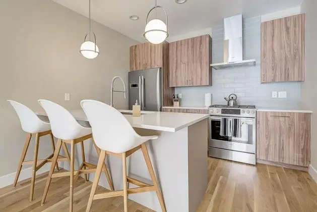Sıra Ev, Birden Çok Yatak (New Stunning Modern Gem in Unbeatable)