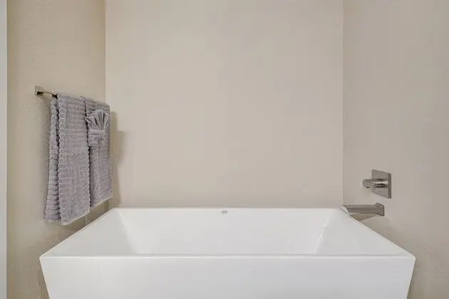 Sıra Ev, Birden Çok Yatak (New Stunning Modern Gem in Unbeatable)