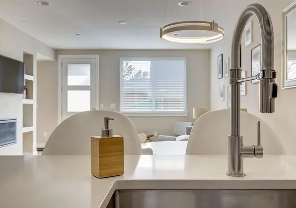 Sıra Ev, Birden Çok Yatak (New Stunning Modern Gem in Unbeatable)