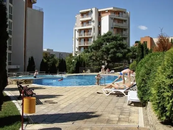Apart Daire, 1 Büyük (Queen) Boy Yatak