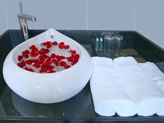 Deluxe Tek Büyük veya İki Ayrı Yataklı Oda, Deniz Manzaralı