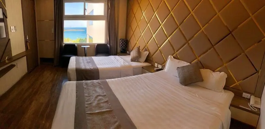 Deluxe Üç Kişilik Oda, Deniz Manzaralı
