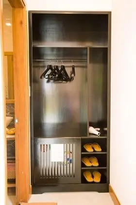 Deluxe Üç Kişilik Oda, 3 Yatak Odası, Bahçe Manzaralı