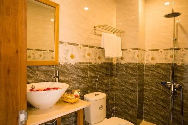 Tek Büyük Yataklı Oda, 1 Yatak Odası, Bahçe Manzaralı