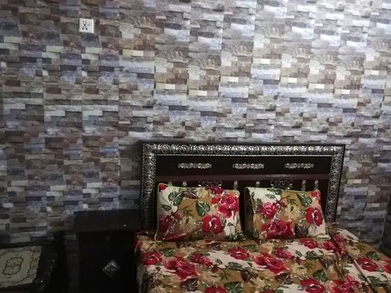 Basic Tek Büyük Yataklı Oda