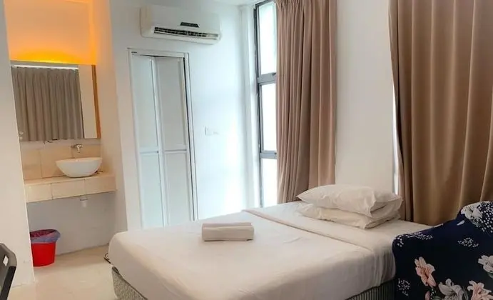 Deluxe Tek Büyük Yataklı Oda