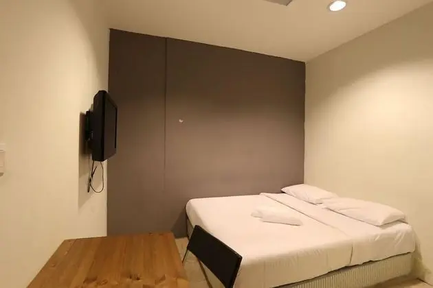 Standard Tek Büyük Yataklı Oda