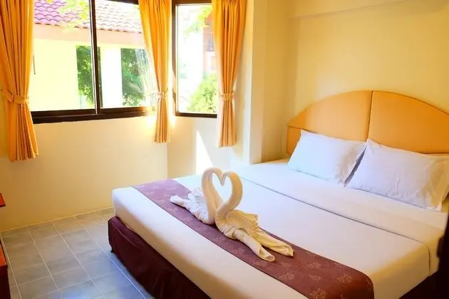3-Bedroom Sea View Villa
