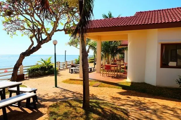 3-Bedroom Sea View Villa