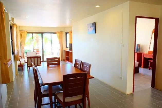 3-Bedroom Sea View Villa