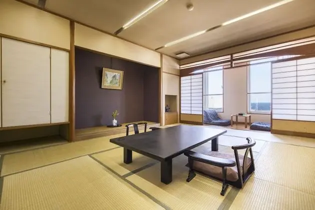 Traditional Oda, Sigara İçilmez, Okyanus Manzaralı (Large Japanese-Style with Bath tub)
