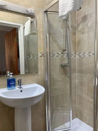 Dört Kişilik Oda