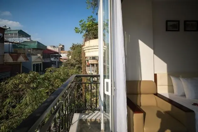 Suit With Balcony