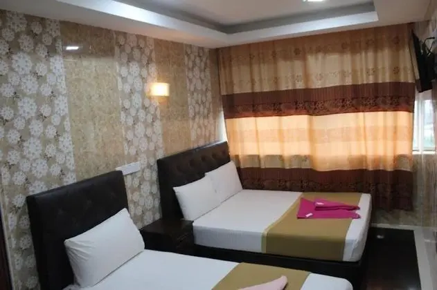 Üç Kişilik Oda