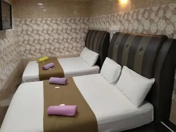 Üç Kişilik Oda