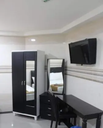 Üç Kişilik Oda
