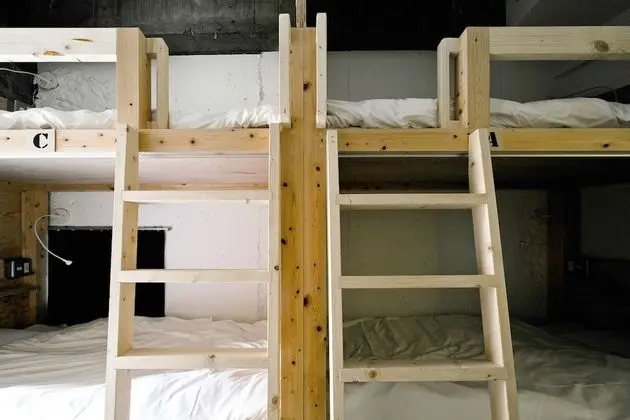 Design Ortak Ranzalı Oda, Sadece kadınlar için