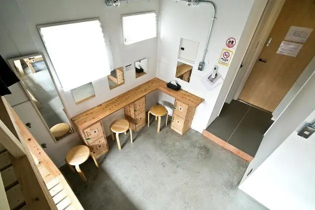 Design Ortak Ranzalı Oda, Sadece kadınlar için