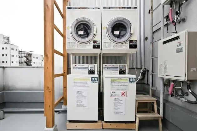 Design Ortak Ranzalı Oda, Sadece kadınlar için