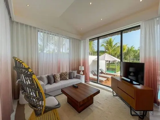 Deluxe Villa (Pool)