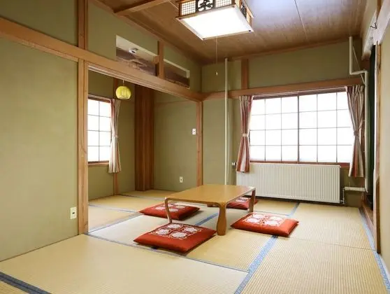 Traditional Oda