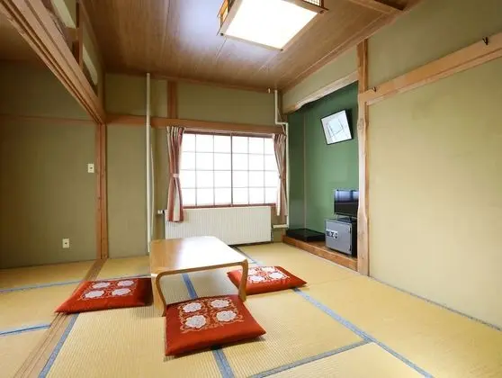 Traditional Oda