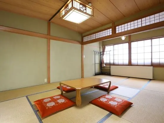 Traditional Oda