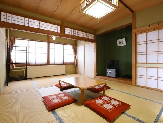 Traditional Oda